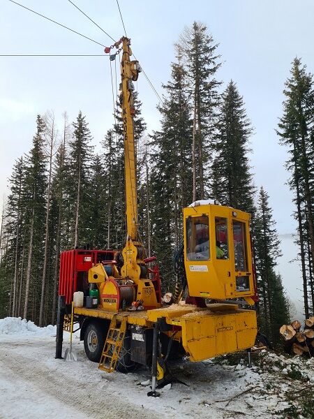 K306-4H mit Greifzange