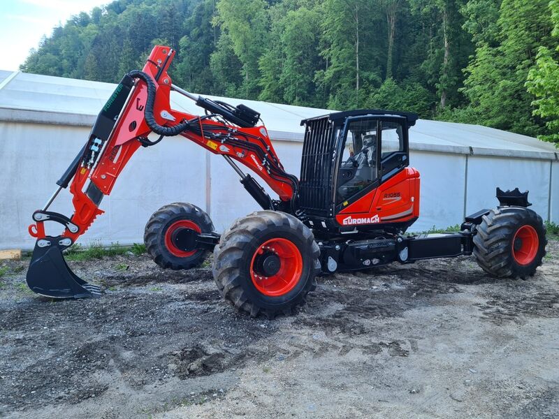 Euromach R1055 4WD Schreitbagger